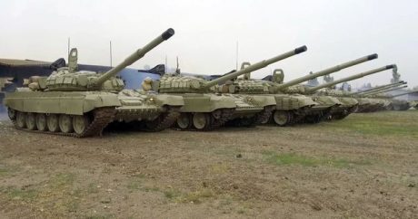 Təlimə cəlb edilən tank bölmələri tapşırıqları yerinə yetirdi – VİDEO
