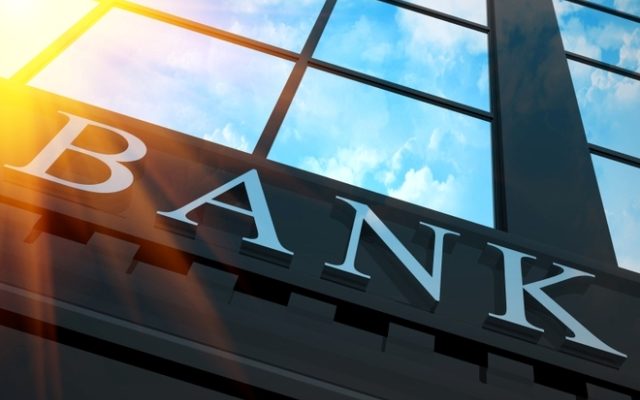 Problemli kreditlər bankları MÜFLİSLƏŞDİRİR: “Hər kəsi əhatə edən dövlət proqramı olmadığı üçün…” – EKSPERT            
