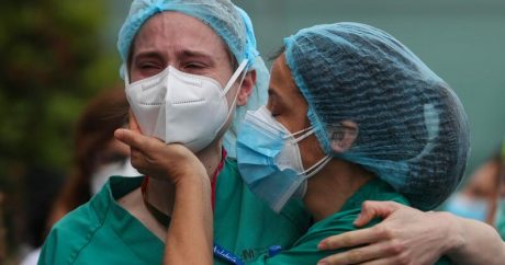 Azərbaycanda daha bir həkim koronavirusdan öldü – FOTO