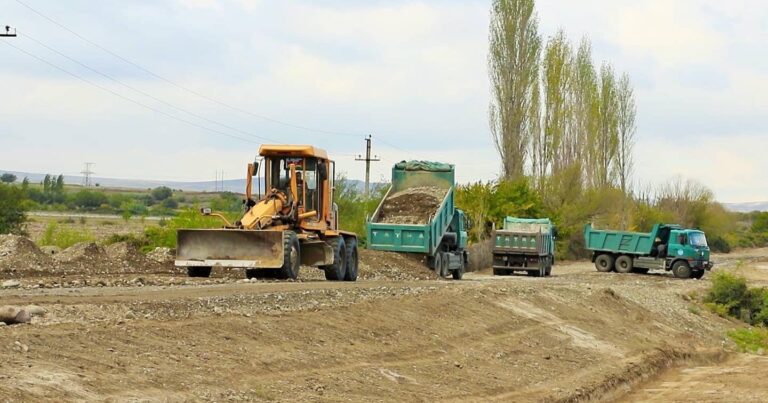 ŞAD XƏBƏR! Bu kəndlərə gedən tarixi yolların bərpasına başlanıldı – FOTO