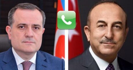Mövlud Cavuşoğlu ilə Ceyhun Bayramov telefonla danışdı