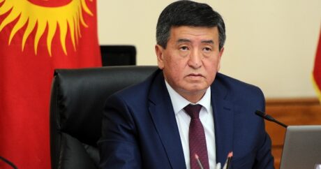 Qırğızıstan prezidenti istefa verdi