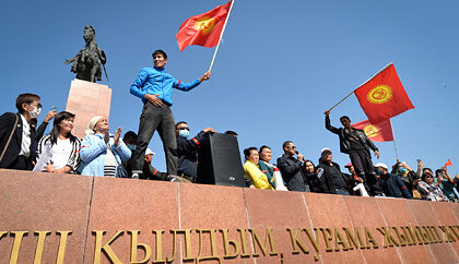 Qırğızıstan MSK parlament seçkilərinin nəticələrini ləğv etdi