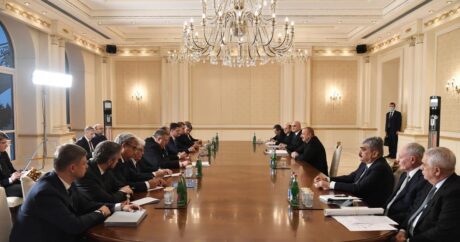 İlham Əliyev Rusiyanın xarici işlər nazirini qəbul etdi