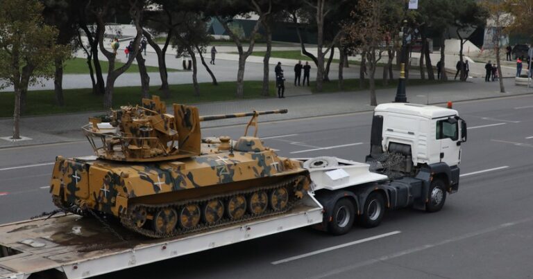 İlham Əliyev: “Erməni tankları Bakıya gəldi, amma qənimət kimi” – VİDEO