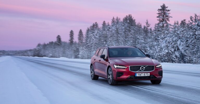 “Volvo Cars” şirkət tarixindəki ən güclü ikinci yarı satışlarını bəyan etdi