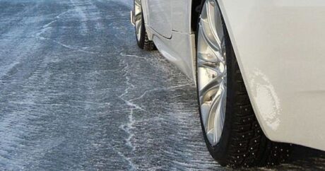 Sürücülərə XƏBƏRDARLIQ: Yollar buz bağlaya bilər