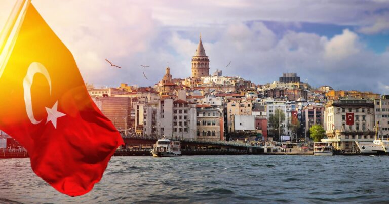 Pandemiya dövründə Türkiyə turizmi: 16 milyon turist, 12 milyard gəlir – FOTO
