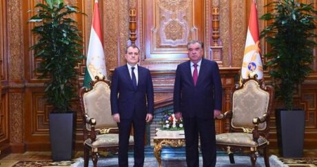 Bayramov Tacikistan prezidenti ilə görüşdü