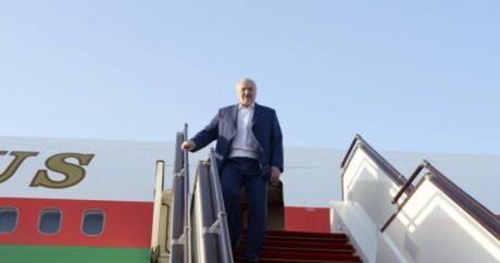 Lukaşenko Azərbaycana gəldi – FOTO