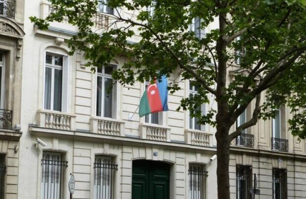 Azərbaycan səfirliyindən Fransaya çağırış