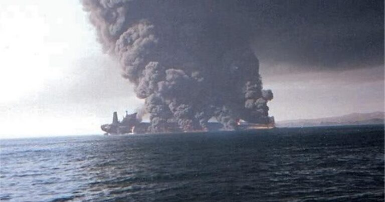 Suriyada neft tankerində partladı
