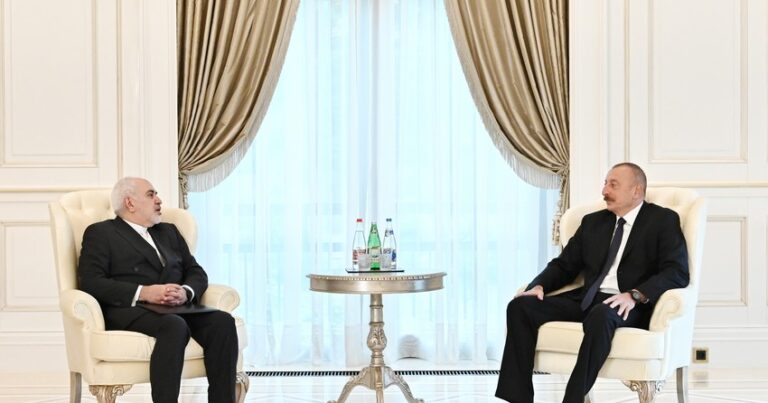 İlham Əliyev İranın xarici işlər nazirini qəbul etdi
