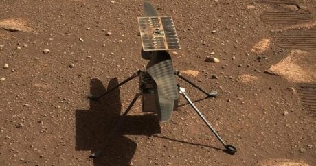 Helikopter ilk dəfə Marsda yer dəyişdirdi – FOTO