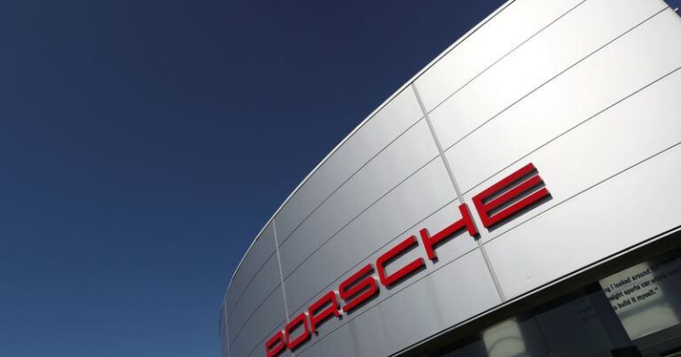 Porsche 1,6 min avtomobili Çin bazarından geri çağırır