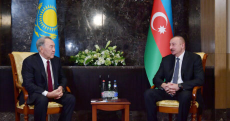 Nazarbayev: “Siz dövlət başçısı vəzifəsində nəhəng işlər görmüsünüz”