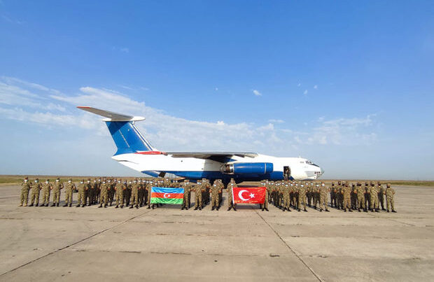 Azərbaycanlı hərbçilər Türkiyədə təlimdə iştirak edəcəklər – FOTO