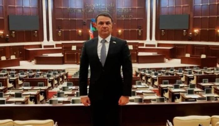 Polisi döyən sabiq deputatın cinayət işindən XƏBƏR VAR