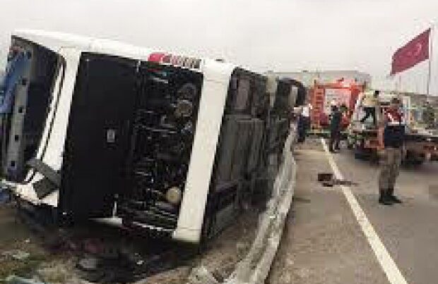 Mikroavtobusla yük maşını TOQQUŞDU – 15 yaralı