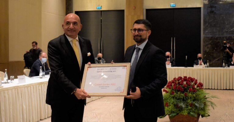 “Ziraat Bank Azərbaycan”ın sədrinə Qarabağ Dirçəliş Fondu tərəfindən xüsusi sertifikat təqdim edildi