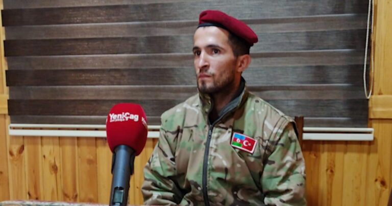 Qarabağ döyüşçüsü: “Gözümün qabağında komandirin ürəyi partlayıb öldü” – VİDEO