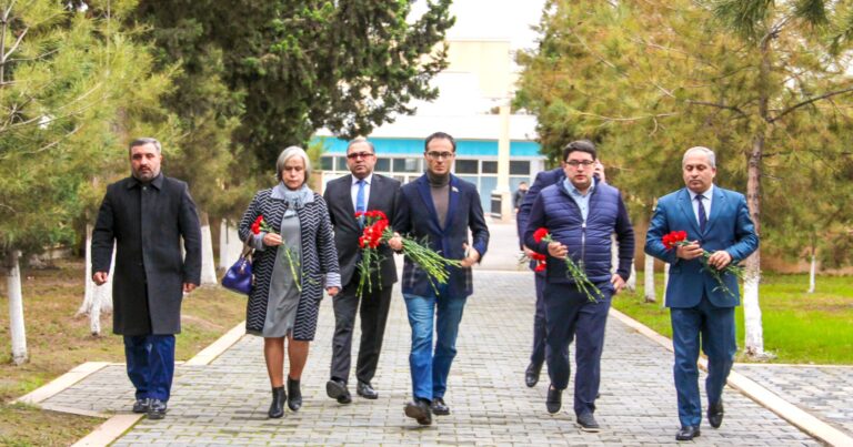 Deputat Ramil Həsən şəhid övladlarının doğum günündə iştirak etdi – FOTO