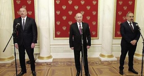 Putin, Əliyev və Paşinyan mətbuata bəyanatla çıxış etdilər