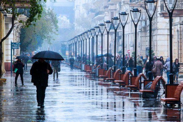 DİQQƏT: Bakıda yağış yağacaq, güclü külək əsəcək