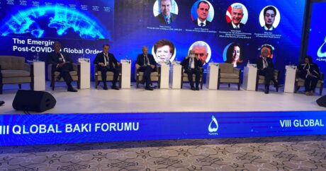 VIII Qlobal Bakı Forumu çərçivəsində panel müzakirələr başladı – FOTO