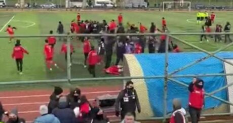 Türkiyədə futbolçular arasında kütləvi dava – VİDEO