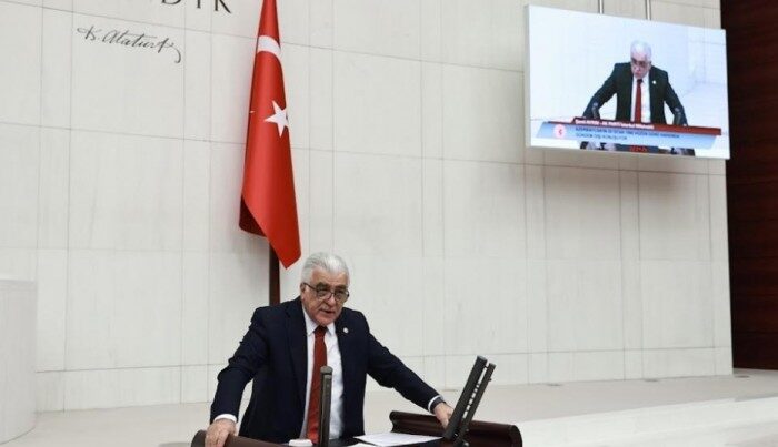 Türkiyə parlamentində 20 Yanvar faciəsi ilə bağlı bəyanat oxundu