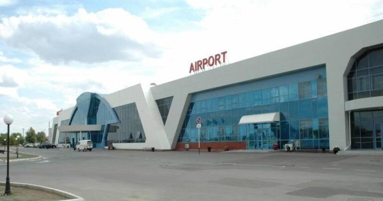 Aktobe hava limanı işini bərpa etdi