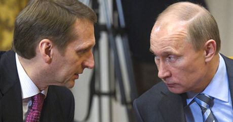 Putin iclasda Narışkinlə mübahisə etdi: “Aydın danış…” – VİDEO