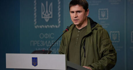 Zelenskinin müşaviri: “Ukrayna neytral status barədə danışıqlara hazırıq, lakin bizə təminat lazımdır”