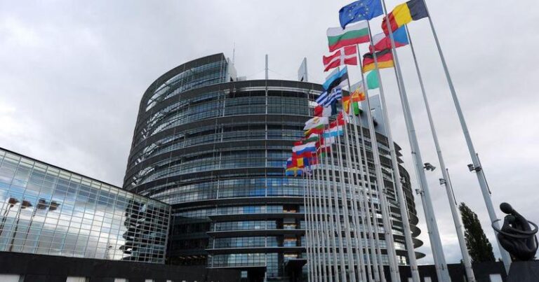 Avropa Parlamenti minimum əməkhaqqı ilə bağlı qərar qəbul etdi