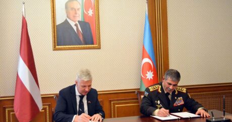 Azərbaycanla Latviya arasında müdafiə sahəsində əməkdaşlıq sazişi imzalandı – FOTO