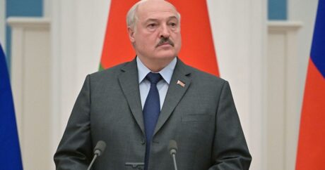 Lukaşenko Roma Papasını Belarusa dəvət etdi