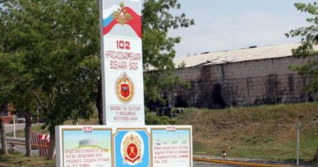 Rusiyanın Ermənistandakı 102-ci hərbi bazasında güclü yanğın
