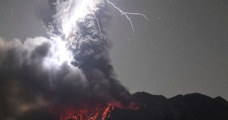 Yaponiyada vulkan püskürdü – VİDEO