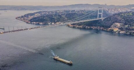 İstanbul boğazı ikitərəfli bağlandı – SƏBƏB / VİDEO