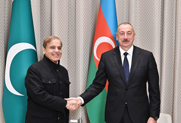 Prezident Astanada Pakistanın Baş naziri ilə görüşdü – YENİLƏNDİ / FOTO