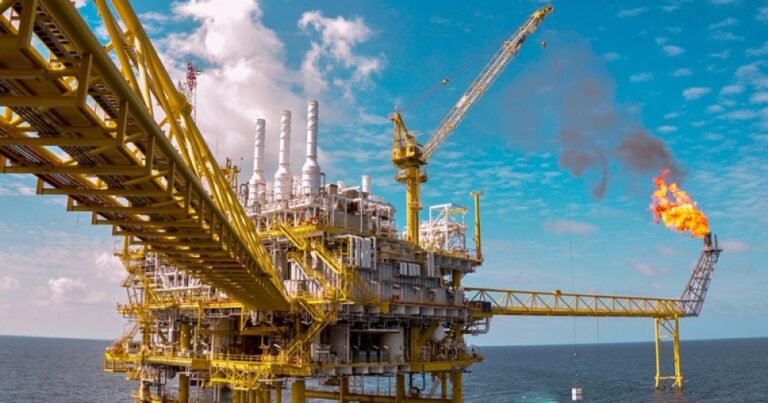 Azərbaycan neftinin qiyməti 77 dolları ötdü