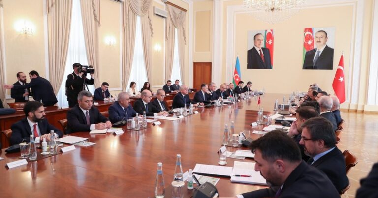 Azərbaycan-Türkiyə birgə Hökumətlərarası Komissiyanın iclası keçirildi