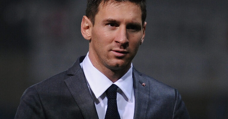 Messi bir ildə iki “Laureus” mükafatı qazanan ilk futbolçu oldu