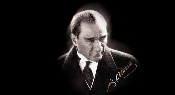 Bu gün Mustafa Kamal Atatürkün anım günüdür