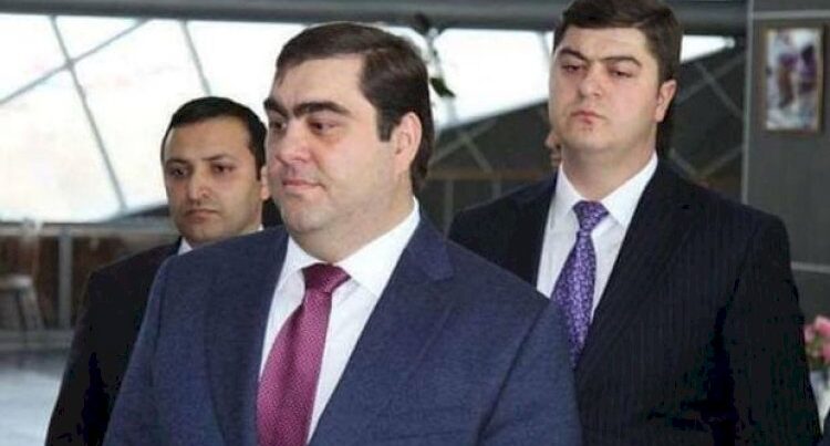 Vasif Talıbovun oğlu aeroportdan geri qaytarıldı