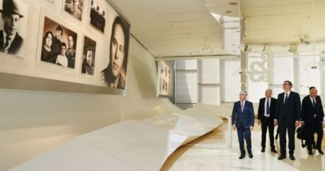 Serbiya Prezidenti Heydər Əliyev Mərkəzi ilə tanış oldu – FOTO