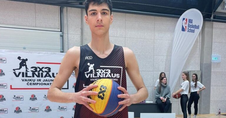 Azərbaycan millisinin basketbolçusu NBA məktəbinə qəbul oldu