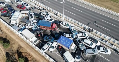 Çində 200 avtomobilin iştirakı ilə qəza baş verdi – Ölən var