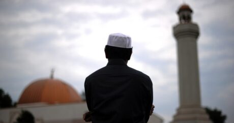 “Azərbaycanlı dindarların İran ayətullahlarını təqlid etməsi…” – İlahiyyatçıdan sərt MÖVQE